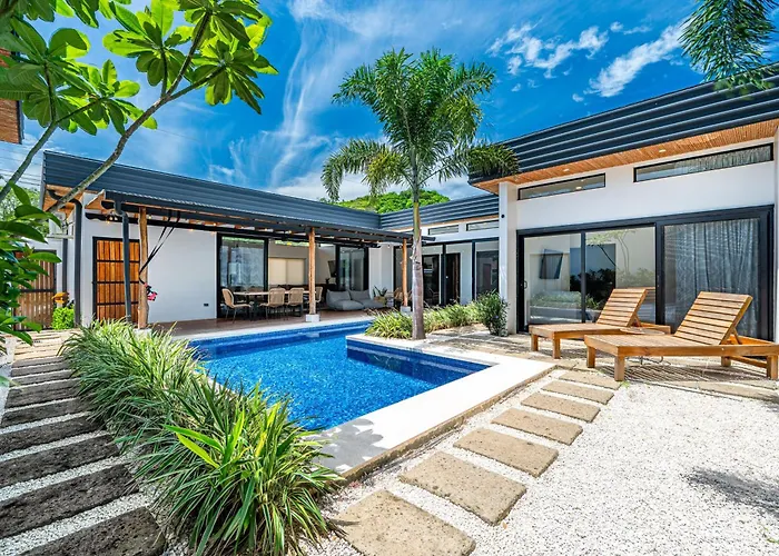 Walk To Beach! W/ Private Pool Tamarindo